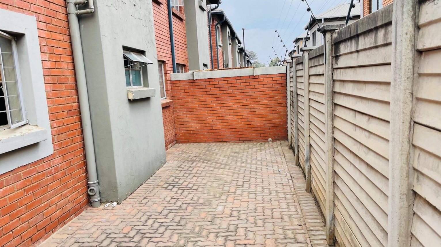 Screenshot 2025-10-23 105316