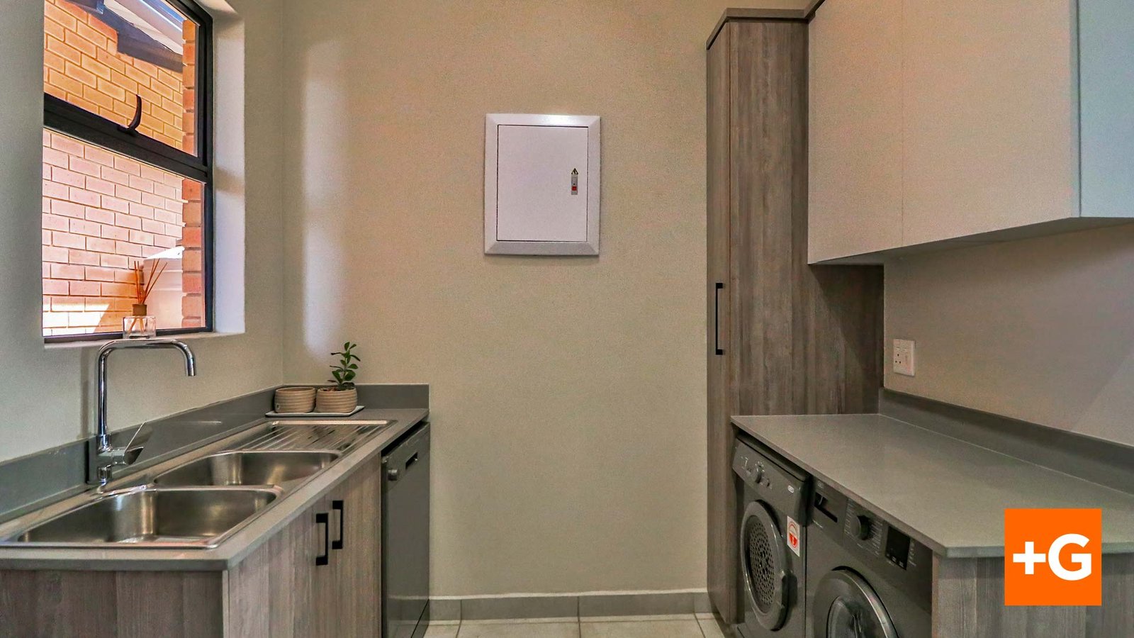 iQ-Bushwillow-CID-23